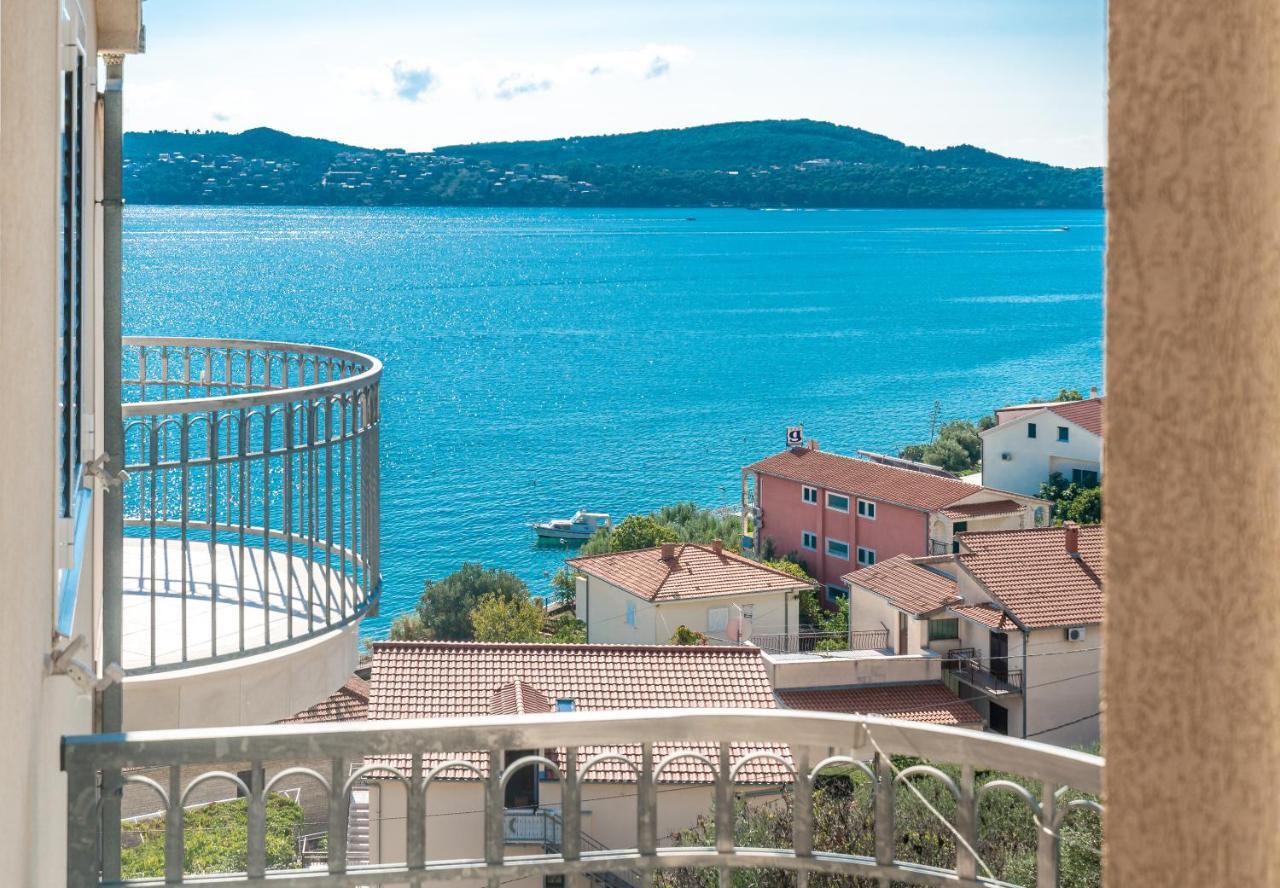 Apartments More Trogir Phòng bức ảnh